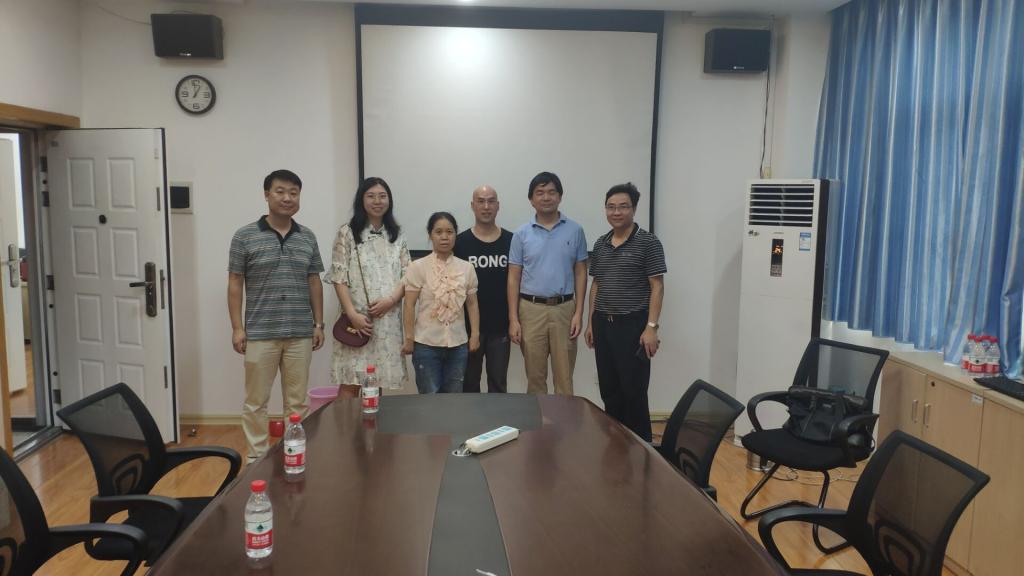 英国上市公司365